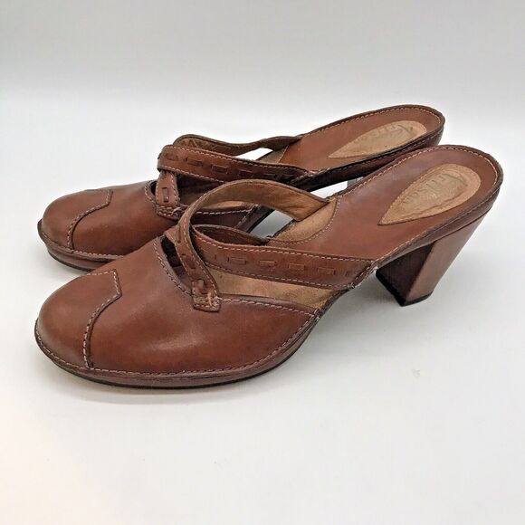 Clarks Artisan 77602  Heels Women's 8M Brown Leather Closed Toe Strappy Sandals - Picture 1 of 11